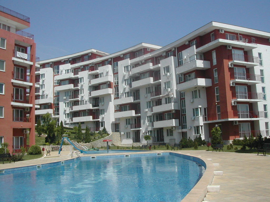 Marina Panorama Grand Resort Private Apartments Sveti Vlas Luaran gambar