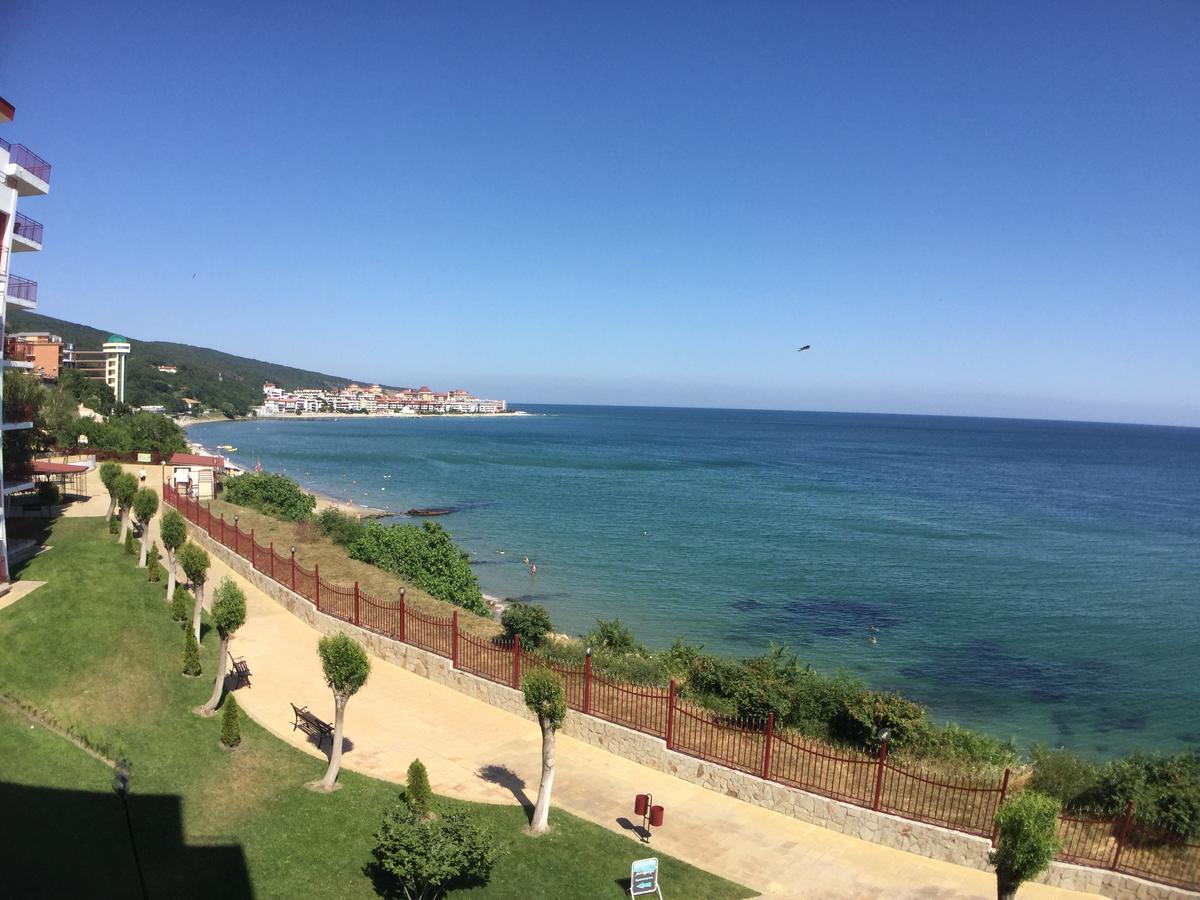 Marina Panorama Grand Resort Private Apartments Sveti Vlas Luaran gambar