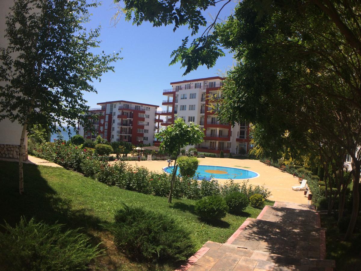 Marina Panorama Grand Resort Private Apartments Sveti Vlas Luaran gambar