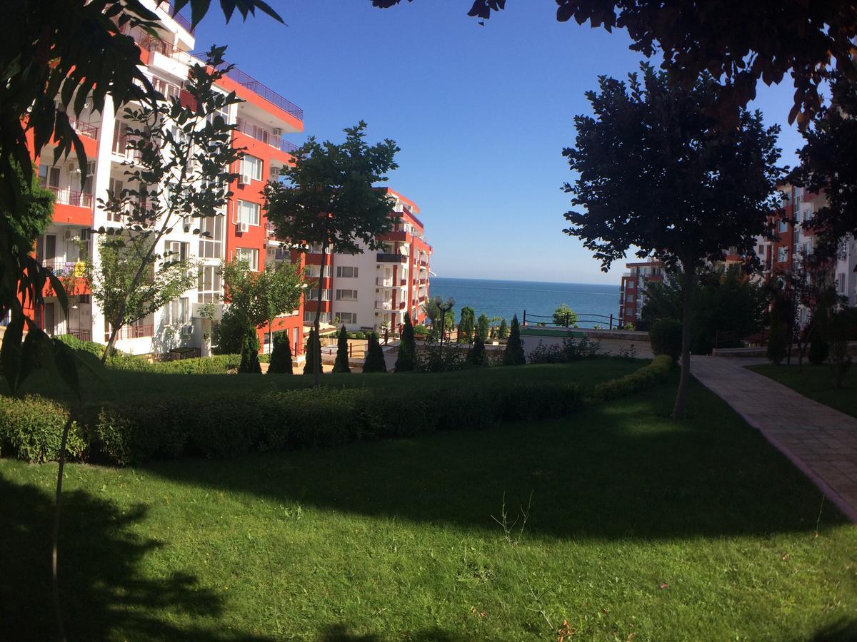 Marina Panorama Grand Resort Private Apartments Sveti Vlas Luaran gambar