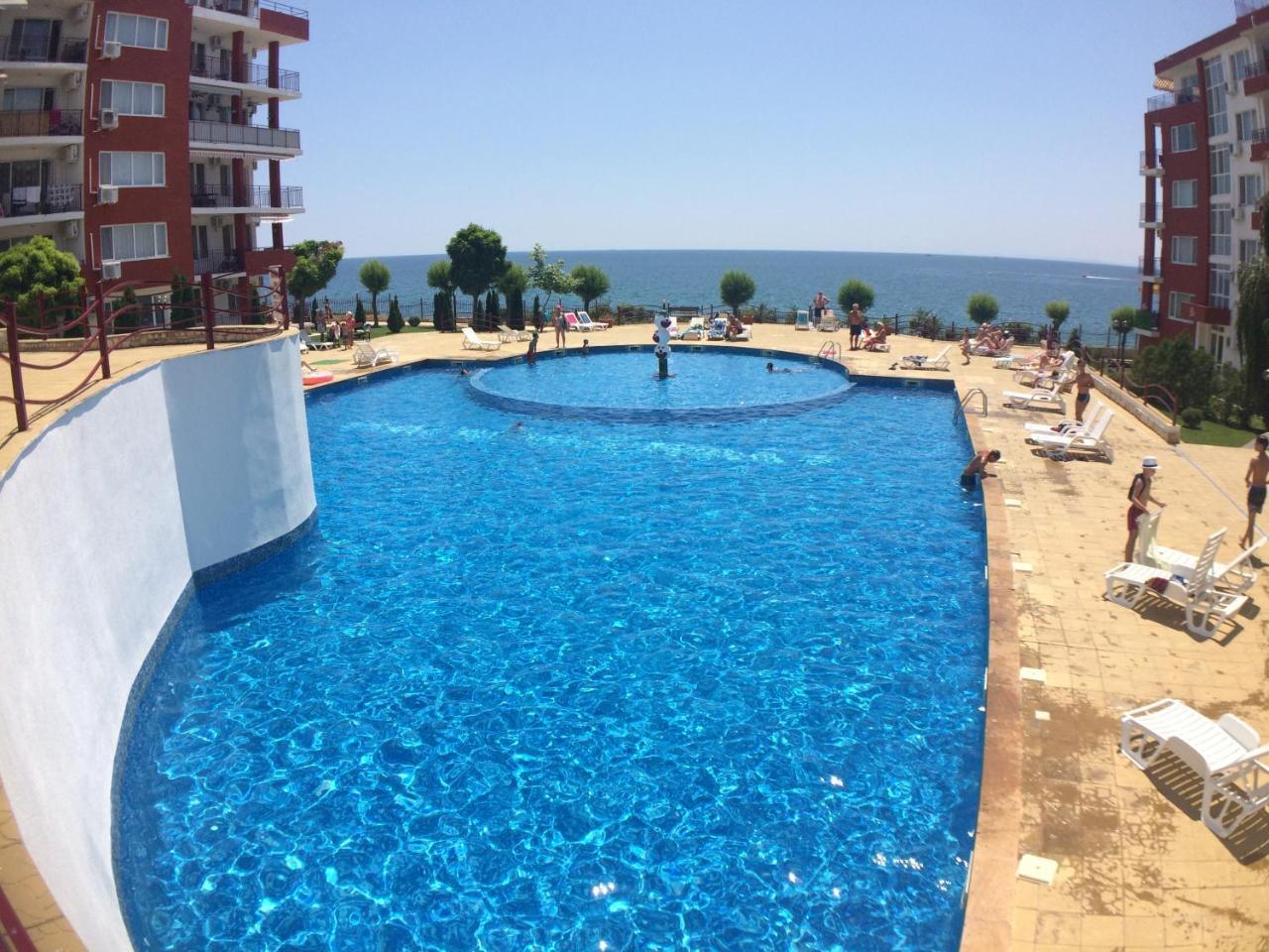 Marina Panorama Grand Resort Private Apartments Sveti Vlas Luaran gambar